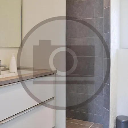 Beautiful In W/ Jacuzzi, Sauna And 5 Bedrooms *